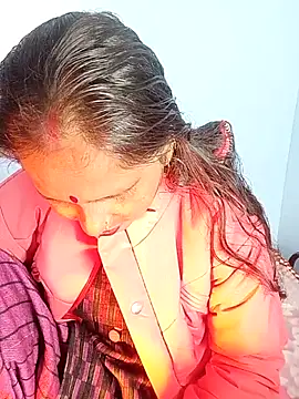 Snapshot of reemacouple007 chatting on 7, 1, 2026 reemacouple007 online show from 7, 1, 2026