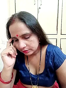 Snapshot of reemacouple007 chatting on 9, 10, 2025 reemacouple007 online show from 9, 10, 2025