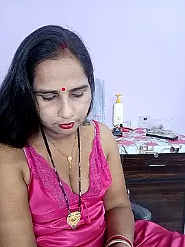 reemacouple007 online show from 6, 4, 2026