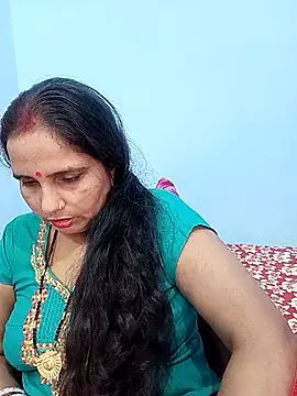 Snapshot of reemacouple007 chatting on 2, 11, 2025 reemacouple007 online show from 2, 11, 2025