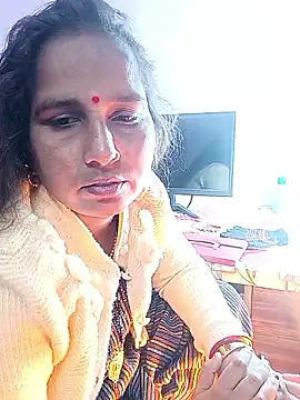 Snapshot of reemacouple007 chatting on 15, 1, 2026 reemacouple007 online show from 15, 1, 2026