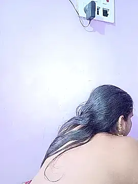 reemacouple007 online show from 11, 6, 2026