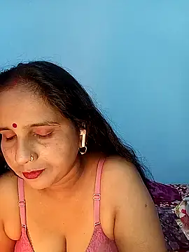 Snapshot of reemacouple007 chatting on 15, 11, 2025 reemacouple007 online show from 15, 11, 2025