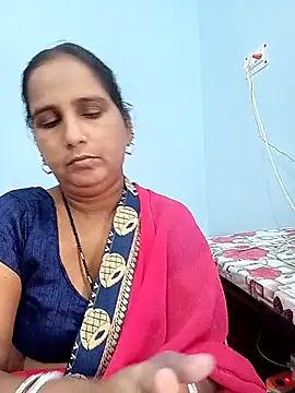 Snapshot of reemacouple007 chatting on 12, 11, 2025 reemacouple007 online show from 12, 11, 2025