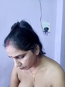 reemacouple007 online show from 15, 5, 2026