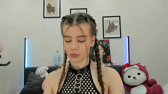 dolly ll online show from 12, 3, 2026