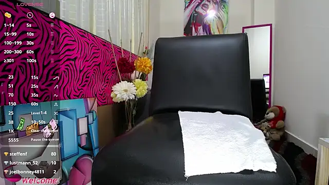 ViickySexy online show from 16, 4, 2026