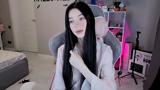 Aliceblush online show from 17, 11, 2025