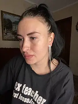 Roxana Bell online show from 30, 5, 2026