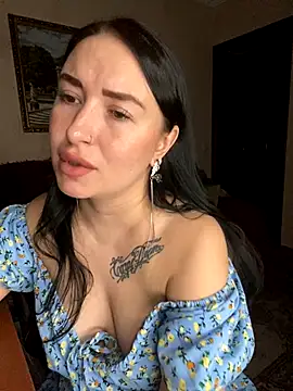 Roxana Bell online show from 15, 11, 2025