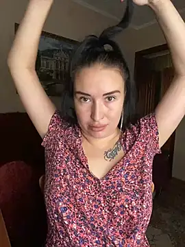 Roxana Bell online show from 10, 7, 2026