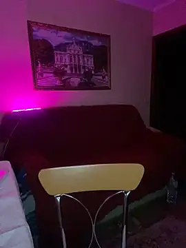 Roxana Bell online show from 25, 2, 2025