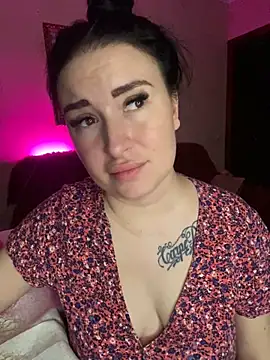 Roxana Bell online show from 12, 3, 2025