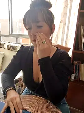 tata laima   online show from 18, 3, 2025