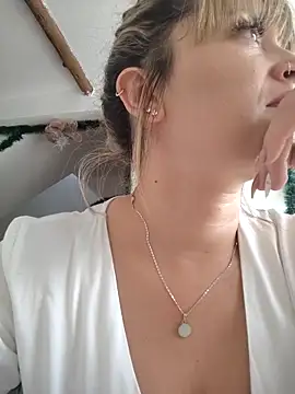 tata laima   online show from 20, 12, 2025