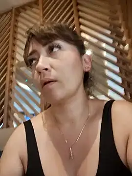 tata laima   online show from 2, 10, 2025