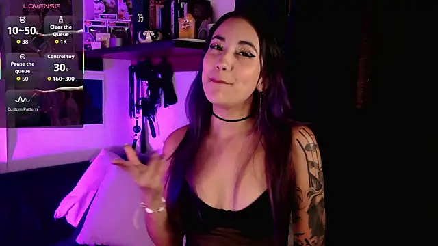 BLACKTSUKI7  online show from 2, 4, 2026