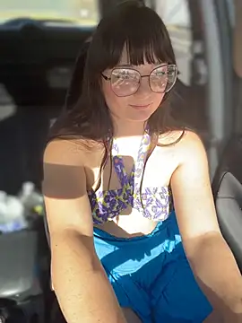 Snapshot of urpuppymoon chatting on 20, 2, 2026 urpuppymoon online show from 20, 2, 2026