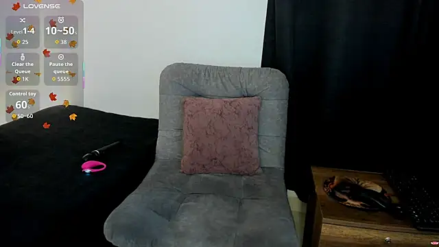 liily moore online show from 9, 5, 2026