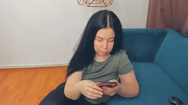 LayaFlow online show from 10, 7, 2026