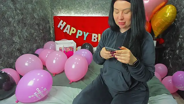 LayaFlow online show from 9, 2, 2025