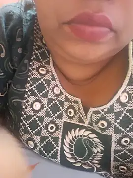 Ravina patil1 online show from 3, 10, 2025