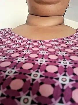Ravina patil1 online show from 7, 5, 2026