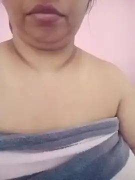 Ravina patil1 online show from 10, 4, 2026