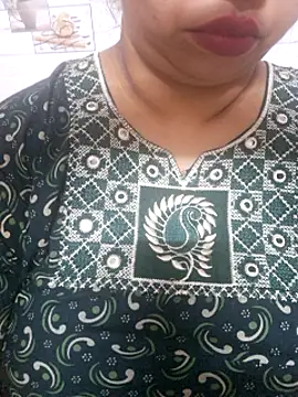 Ravina patil1 online show from 18, 3, 2025