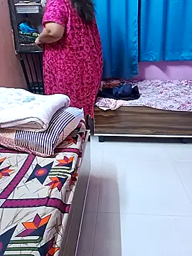 Ravina patil1 online show from 28, 2, 2025