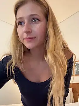 LunaRase online show from 11, 2, 2026