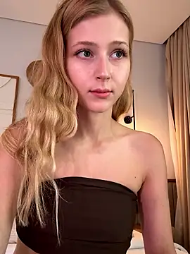 LunaRase online show from 13, 1, 2026