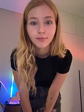 LunaRase online show from 2, 4, 2026