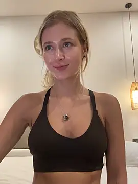 LunaRase online show from 11, 3, 2025