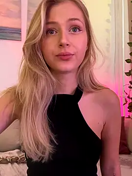 LunaRase online show from 18, 9, 2025