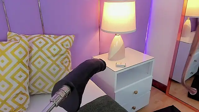 SophyRuiz  online show from 2, 4, 2026