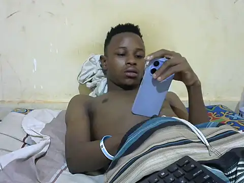 swthairydic online show from 4, 11, 2025