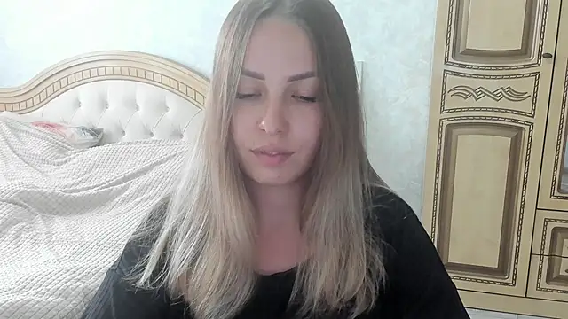 Mia shy1 online show from 26, 10, 2025