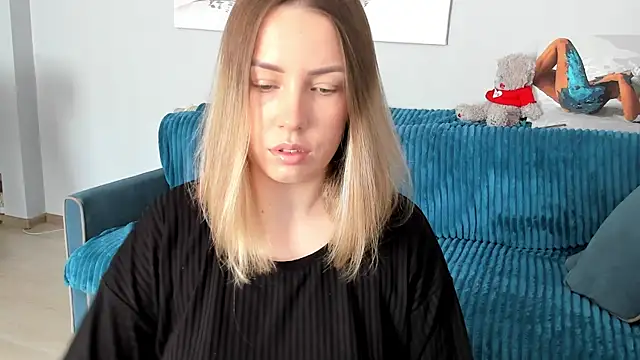 Mia shy1 online show from 11, 3, 2025