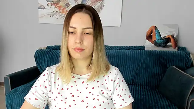 Mia shy1 online show from 18, 3, 2025