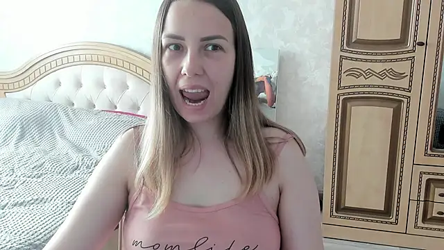 Mia shy1 online show from 1, 10, 2025