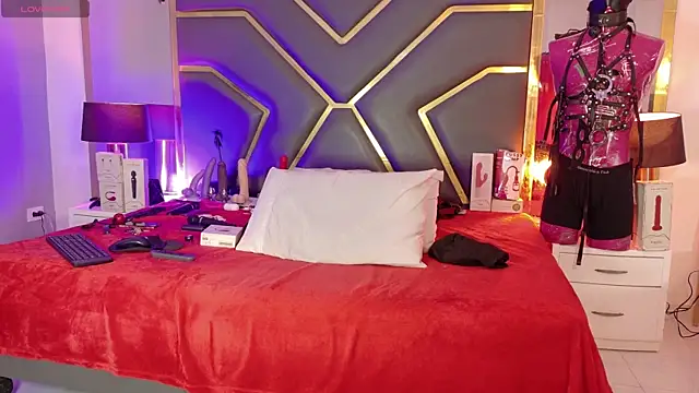 Scarlettt Ass online show from 20, 5, 2026