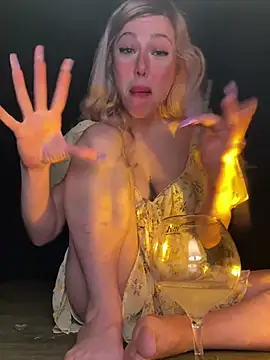 propertyofdaddy online show from 17, 4, 2026