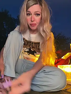 propertyofdaddy online show from 15, 4, 2026