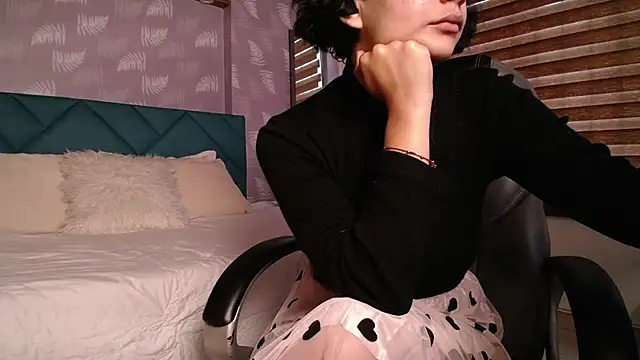 Snapshot of Moony_14 chatting on 4, 3, 2025 Moony 14 online show from 4, 3, 2025