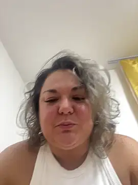 MikyVesela online show from 27, 10, 2025