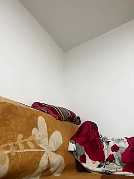 MikyVesela online show from 4, 12, 2025