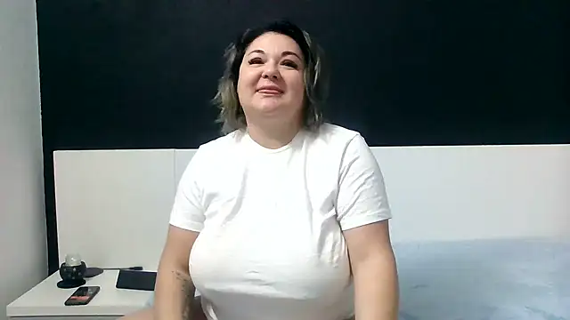 MikyVesela online show from 22, 1, 2025