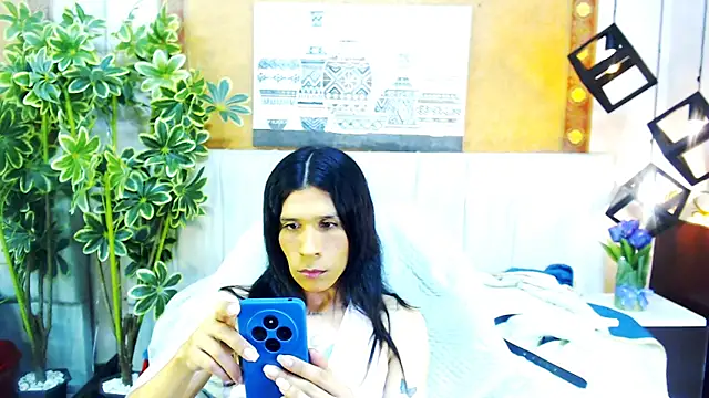 Snapshot of SaraSofia44 chatting on 11, 7, 2026 SaraSofia44 online show from 11, 7, 2026
