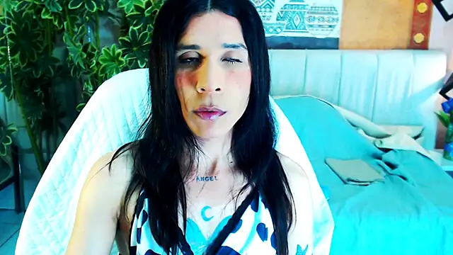 Snapshot of SaraSofia44 chatting on 3, 7, 2026 SaraSofia44 online show from 3, 7, 2026